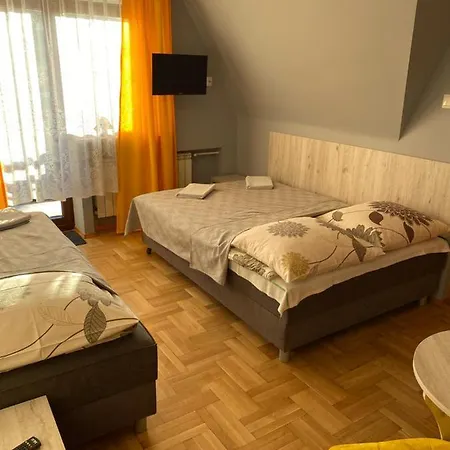 Bed and breakfast Goscinne Madzia Poronin