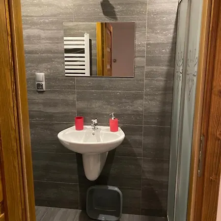 Gościnne Madzia Nocleg ze śniadaniem 3*