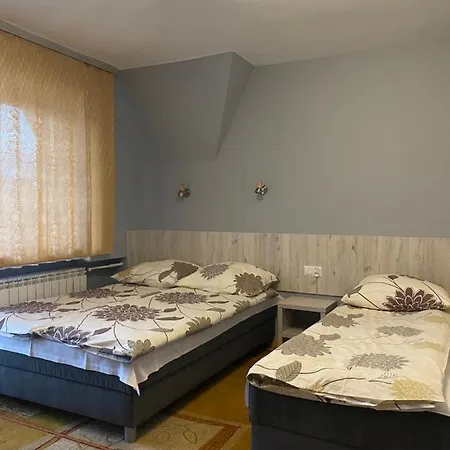 Bed and breakfast Goscinne Madzia Poronin