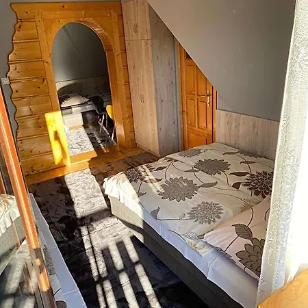 Bed and breakfast Goscinne Madzia Poronin